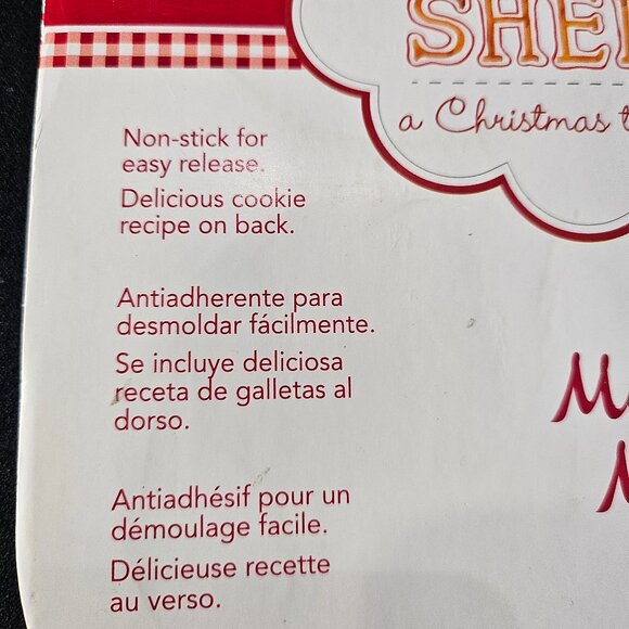 Wilton Elf On The Shelf Non-Stick Cookie Pan 12 Cavities For Christmas Cookies - Picture 5 of 8